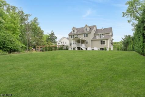 1004 Penny Lane Scotch Plains NJ 07076