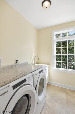 1004 Penny Lane Scotch Plains NJ 07076