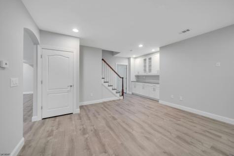 1004 Penny Lane Scotch Plains NJ 07076