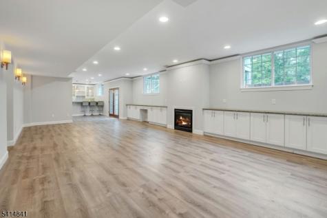 1004 Penny Lane Scotch Plains NJ 07076