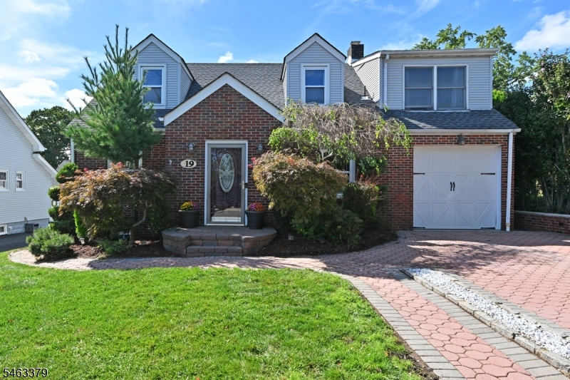 19 Orchard Street Nutley NJ 07110