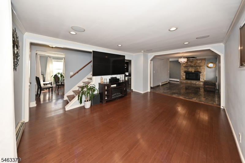 19 Orchard Street Nutley NJ 07110