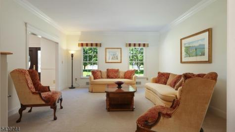 195 Fairfield Lane Hillsborough NJ 08844