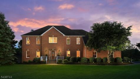 195 Fairfield Lane Hillsborough NJ 08844