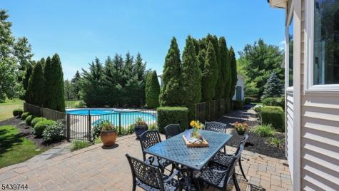 195 Fairfield Lane Hillsborough NJ 08844