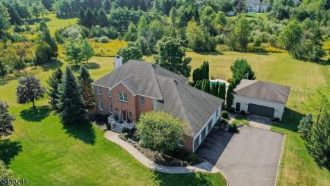 195 Fairfield Lane Hillsborough NJ 08844