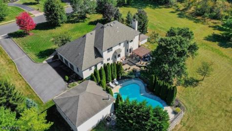 195 Fairfield Lane Hillsborough NJ 08844