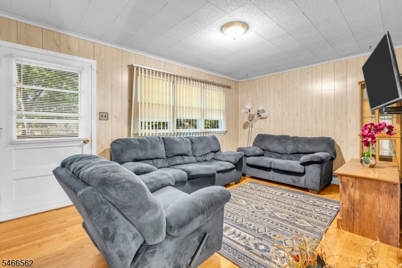 58 Arden Street Franklin NJ 08873