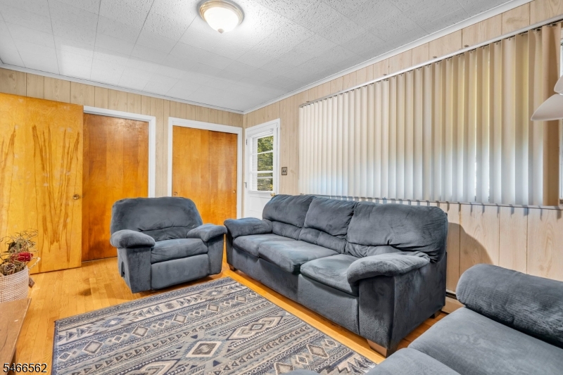 58 Arden Street Franklin NJ 08873