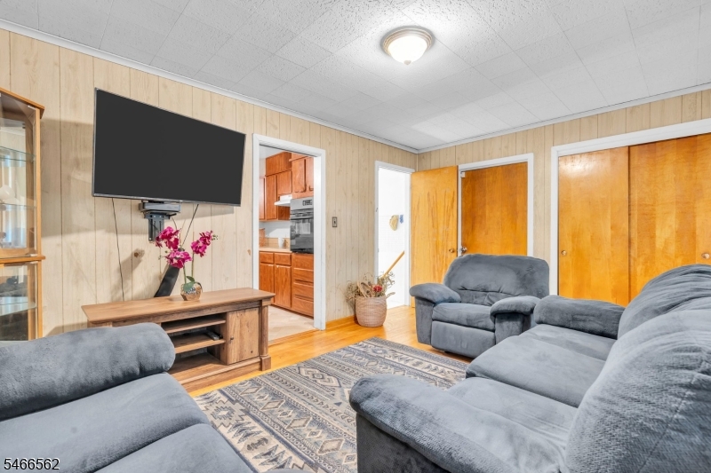 58 Arden Street Franklin NJ 08873