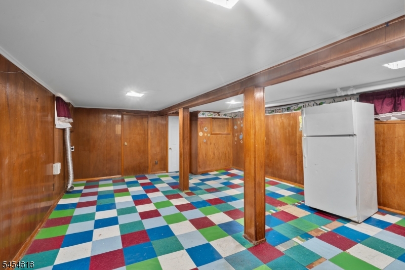 121 Scofield Street Newark NJ 07106