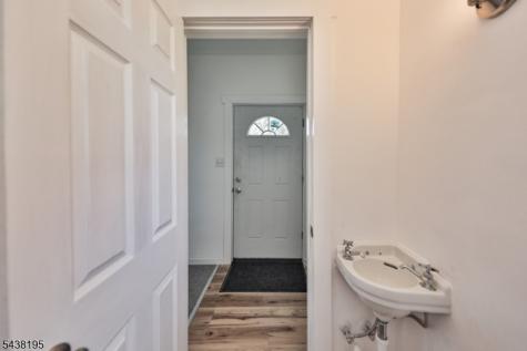 793 Culkin Street Phillipsburg NJ 08865