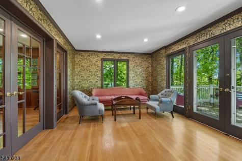 19 Greenbriar Drive Summit NJ 07901