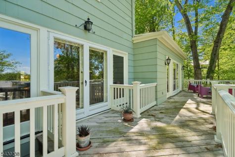 19 Greenbriar Drive Summit NJ 07901