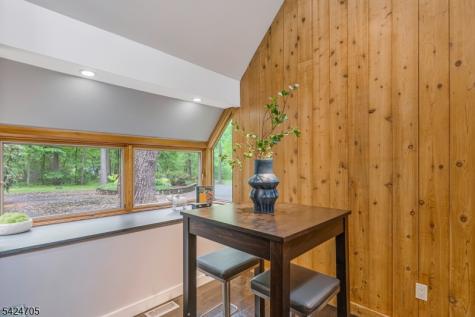 85 Crest Drive Bernardsville NJ 07924