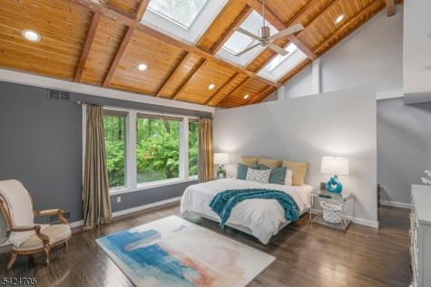 85 Crest Drive Bernardsville NJ 07924