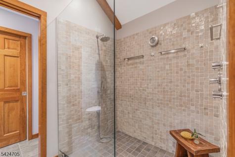 85 Crest Drive Bernardsville NJ 07924