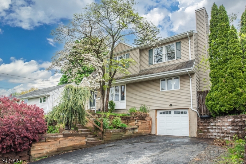 6 Ward Avenue Butler NJ 07405