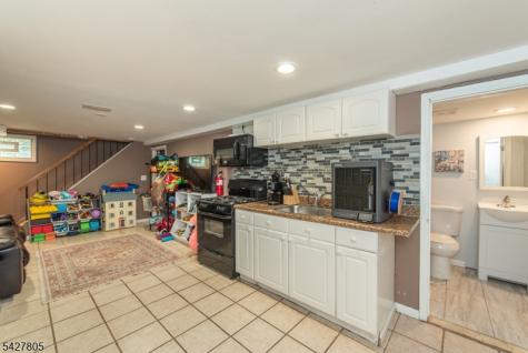 6 Ward Avenue Butler NJ 07405