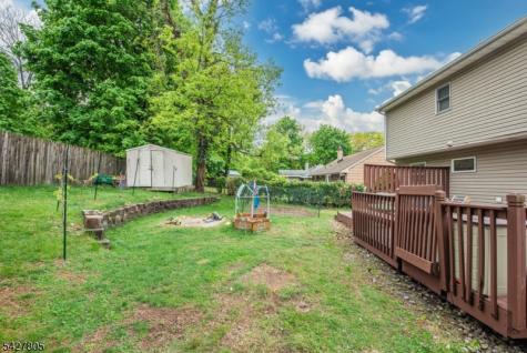 6 Ward Avenue Butler NJ 07405