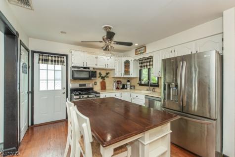 6 Ward Avenue Butler NJ 07405