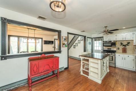 6 Ward Avenue Butler NJ 07405