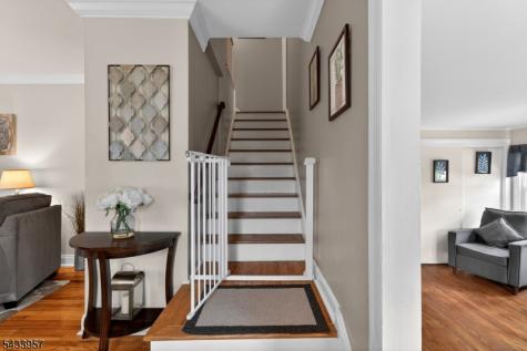 7 Spier Drive Livingston NJ 07039
