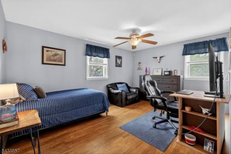 7 Spier Drive Livingston NJ 07039
