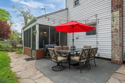 7 Spier Drive Livingston NJ 07039