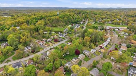 7 Spier Drive Livingston NJ 07039