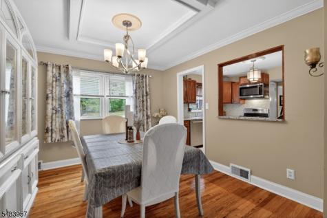 7 Spier Drive Livingston NJ 07039