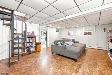 194 Decker Pond Road Green NJ 07821