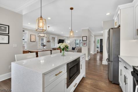 54 Van Riper Avenue Rutherford NJ 07070