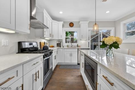 54 Van Riper Avenue Rutherford NJ 07070
