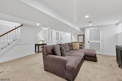 54 Van Riper Avenue Rutherford NJ 07070