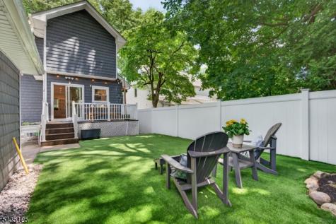 54 Van Riper Avenue Rutherford NJ 07070