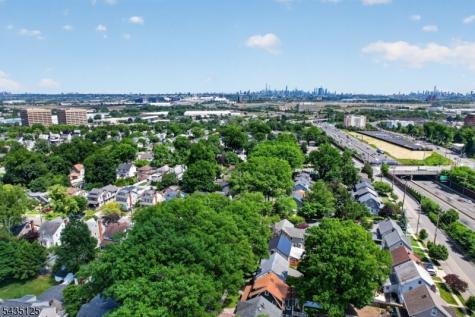 54 Van Riper Avenue Rutherford NJ 07070