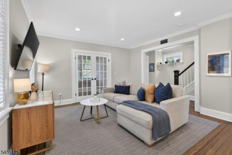 54 Van Riper Avenue Rutherford NJ 07070