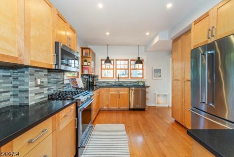 229 Watchung Avenue Montclair NJ 07043