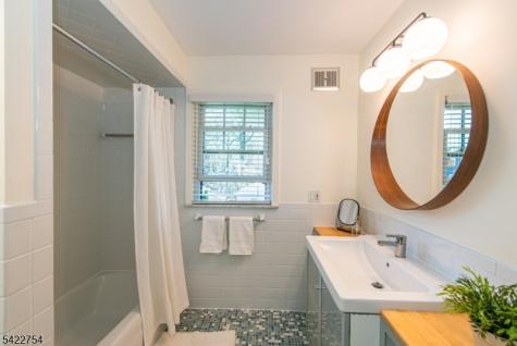 229 Watchung Avenue Montclair NJ 07043