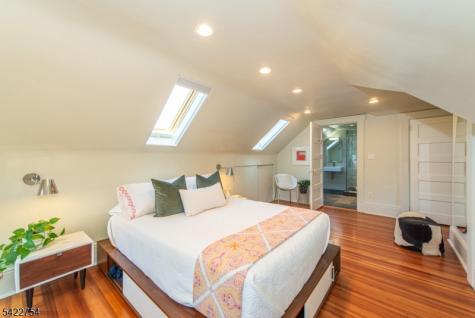 229 Watchung Avenue Montclair NJ 07043