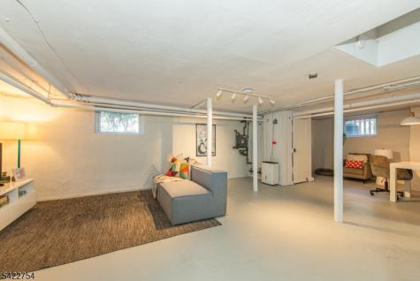 229 Watchung Avenue Montclair NJ 07043