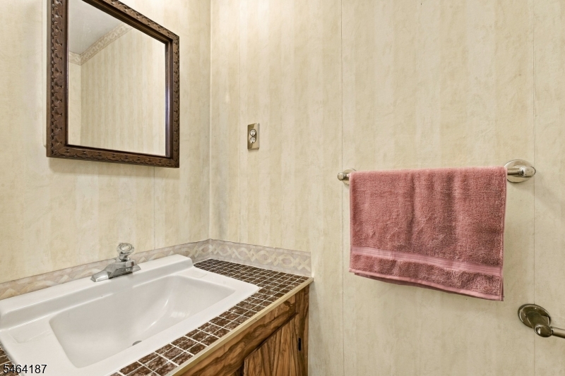 22 Summerall Road Franklin NJ 08873