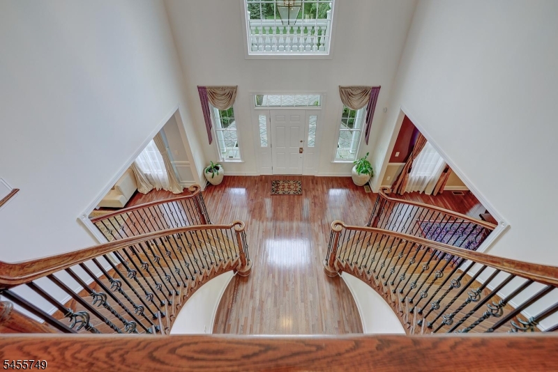 26 Drost Lane Hillsborough NJ 08844