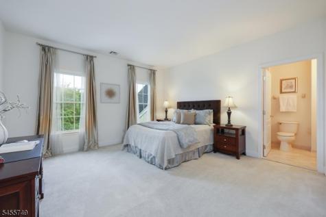 26 Drost Lane Hillsborough NJ 08844