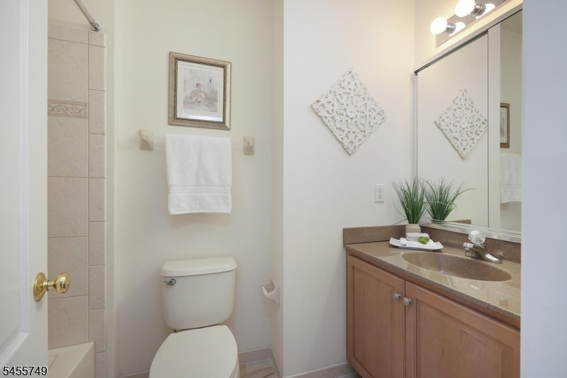 26 Drost Lane Hillsborough NJ 08844
