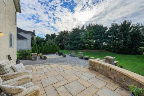 26 Drost Lane Hillsborough NJ 08844