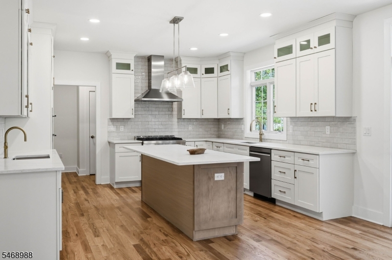 3 Coryell Court Raritan NJ 08822