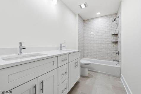 3 Coryell Court Raritan NJ 08822