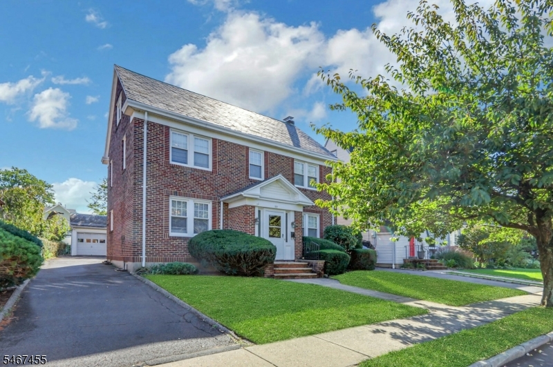 219 Shelley Avenue Elizabeth NJ 07208